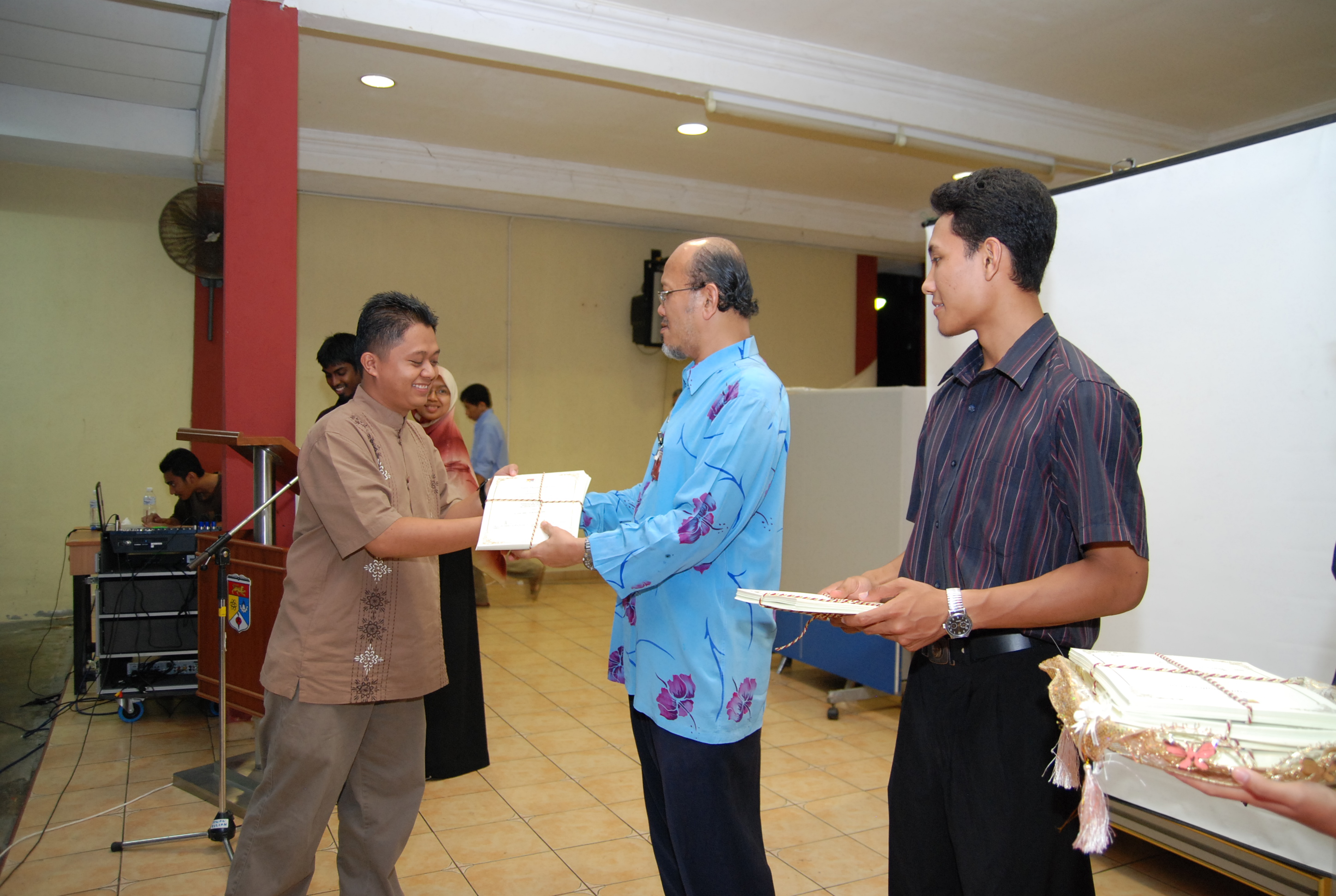 CyberNight09 090